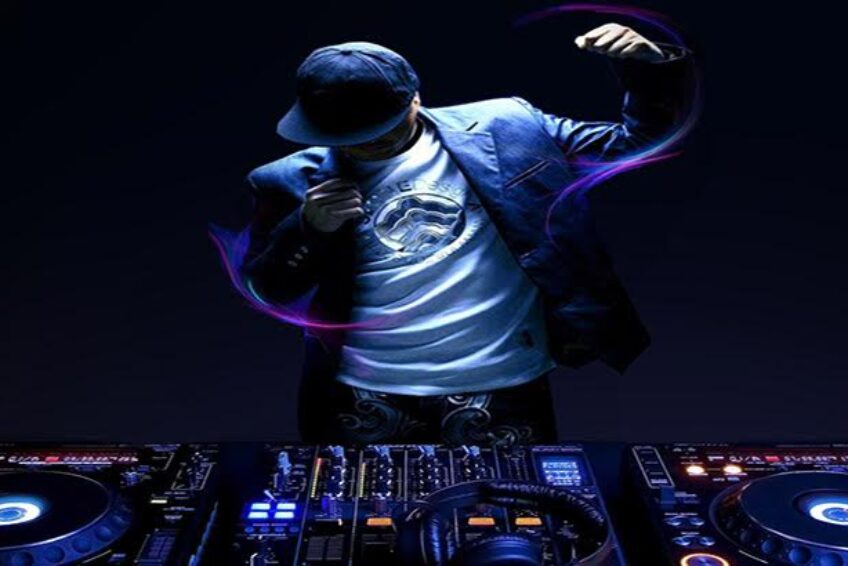 DJ-Dee – DJ | SOUND | LIGHTNING | AUDIO VISUAL SOUND / Music & Band ...